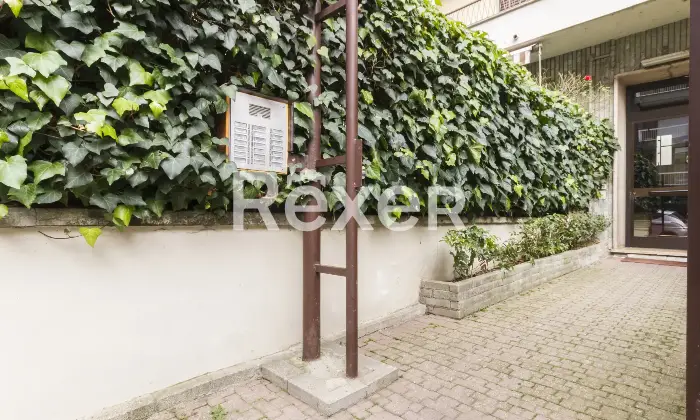 Rexer-Torino-Luminoso-bilocale-Altro