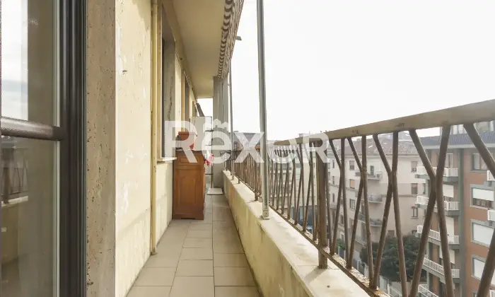 Rexer-Torino-Luminoso-bilocale-Altro