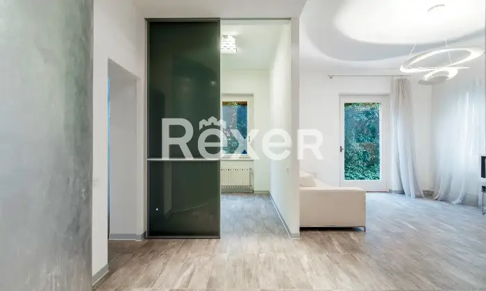 Rexer-Brescia-Ampio-Bilocale-con-posto-auto-coperto-Altro