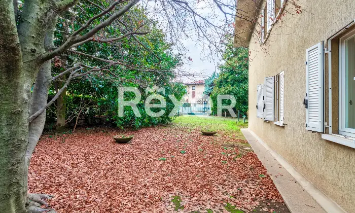 Rexer-Brescia-Ampio-Bilocale-con-posto-auto-coperto-Altro