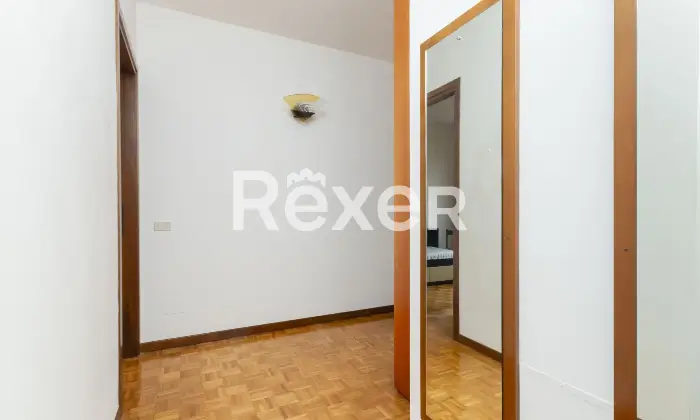 Rexer-Villa-Raverio-TRILOCALE-DOPPI-SERVI-E-BOX-Altro