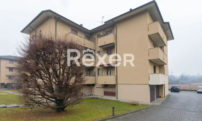Rexer-Villa-Raverio-TRILOCALE-DOPPI-SERVI-E-BOX-Altro