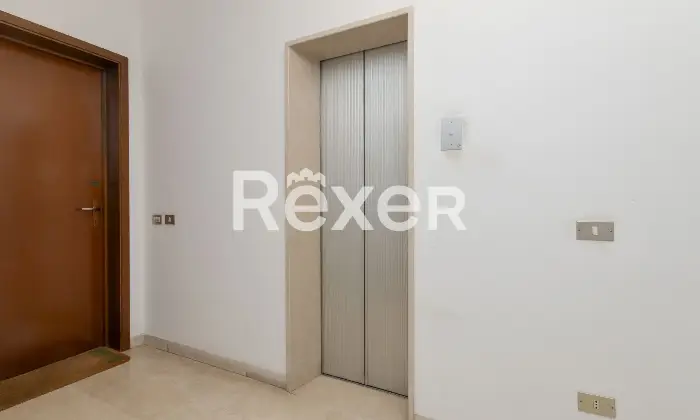 Rexer-Villa-Raverio-TRILOCALE-DOPPI-SERVI-E-BOX-Altro