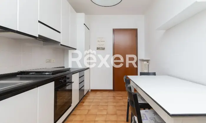 Rexer-Villa-Raverio-TRILOCALE-DOPPI-SERVI-E-BOX-Altro