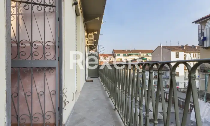 Rexer-Torino-Appartamento-piano-con-ascensore-Altro