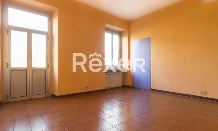 Rexer-Torino-Appartamento-piano-con-ascensore-Altro