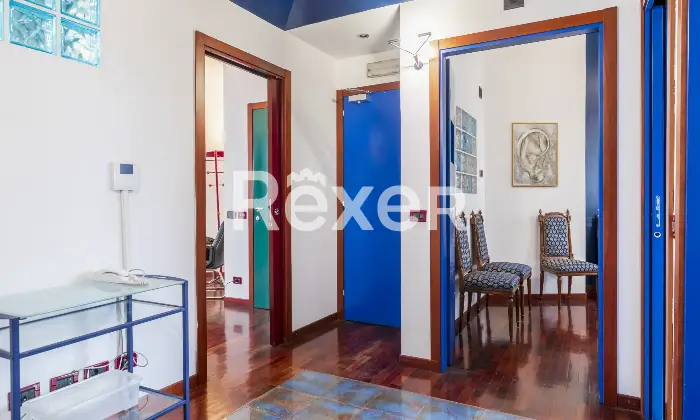 Rexer-Milano-Ampio-appartamento-in-stabile-signorile-Altro