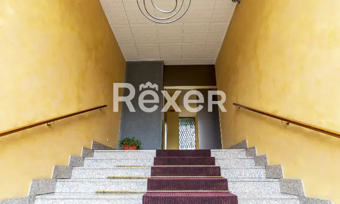 Rexer-Milano-Ampio-appartamento-in-stabile-signorile-Altro