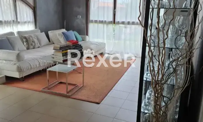 Rexer-Bernareggio-Loft-in-vendita-in-Via-Vezzani-a-Bernareggio-Altro