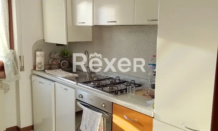 Rexer-Costa-Volpino-Appartamento-con-terrazza-cantina-e-garage-Altro