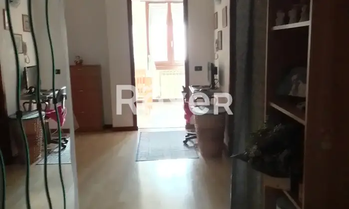 Rexer-Costa-Volpino-Appartamento-con-terrazza-cantina-e-garage-Altro