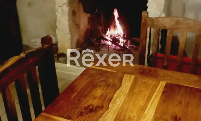 Rexer-Camaiore-Terratetto-villetta-con-giardino-Cucina