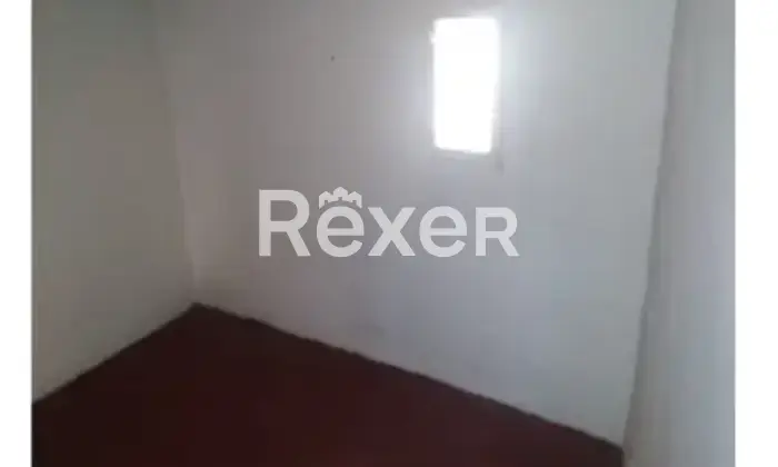 Rexer-Camaiore-Terratetto-villetta-con-giardino-Stanza-guardaroba