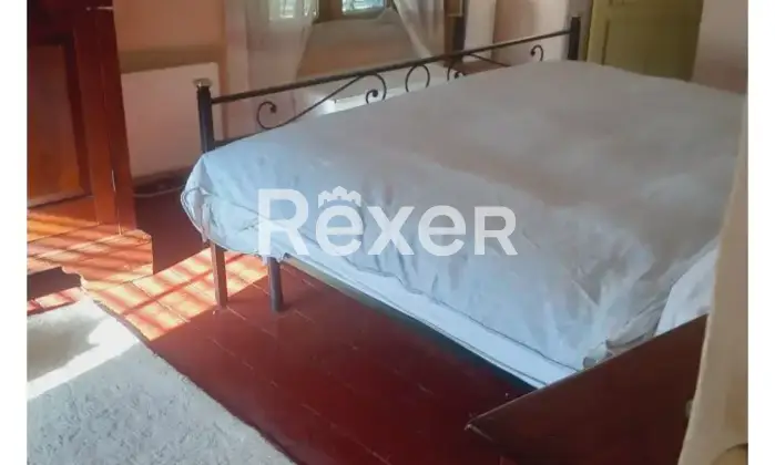 Rexer-Camaiore-Tra-mare-e-collina-terratetto-luminoso-con-giardino-privato-CameraDaLetto