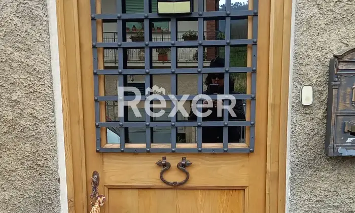 Rexer-Camaiore-Tra-mare-e-collina-terratetto-luminoso-con-giardino-privato-Altro