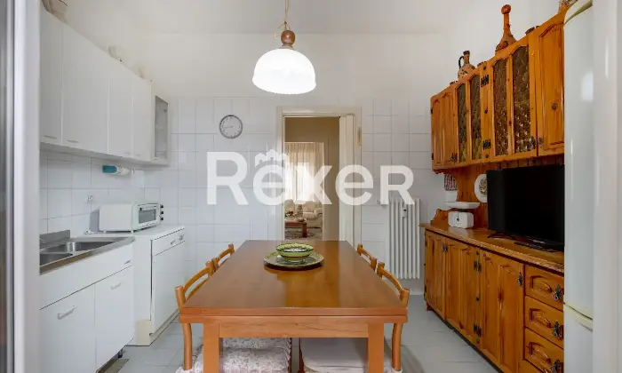 Rexer-Matera-Luminoso-appartamento-in-classe-A-con-posto-auto-condominiale-Cucina
