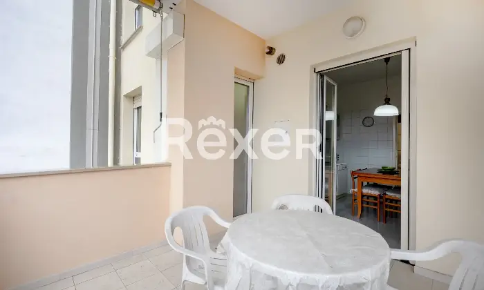 Rexer-Matera-Luminoso-appartamento-in-classe-A-con-posto-auto-condominiale-Terrazzo