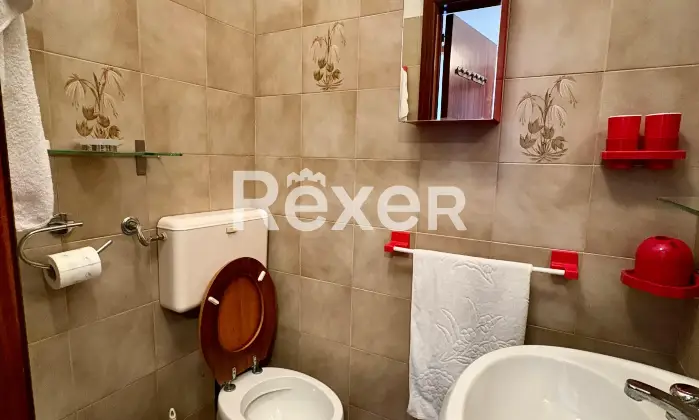 Rexer-Margherita-di-Savoia-Appartamento-al-primo-piano-con-mansarda-e-terrazzi-Isola-Verde-Altro