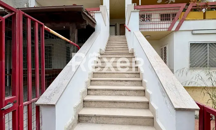 Rexer-Margherita-di-Savoia-Appartamento-al-primo-piano-con-mansarda-e-terrazzi-Isola-Verde-Altro