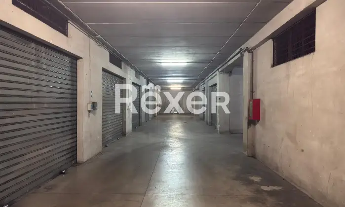 Rexer-Roma-Box-mq-in-Via-Cornelia-Altro
