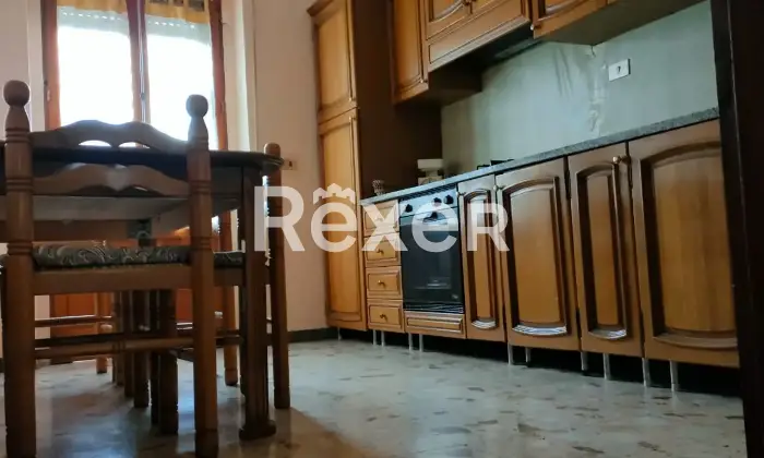 Rexer-San-Giovanni-in-Fiore-CASA-INDIPENDENTE-CON-DUE-APPARTAMENTI-ED-AMPIO-LOCALE-DEPOSITO-Altro