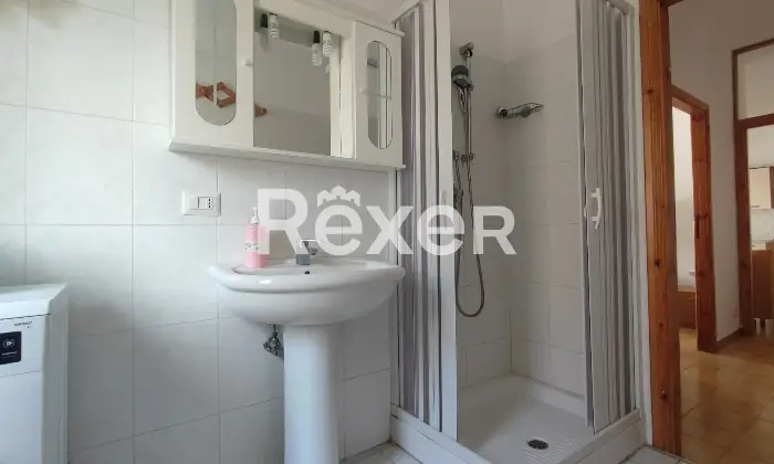 Rexer-Roseto-Capo-Spulico-Apartment-about-real-meters-from-the-sea-Bagno