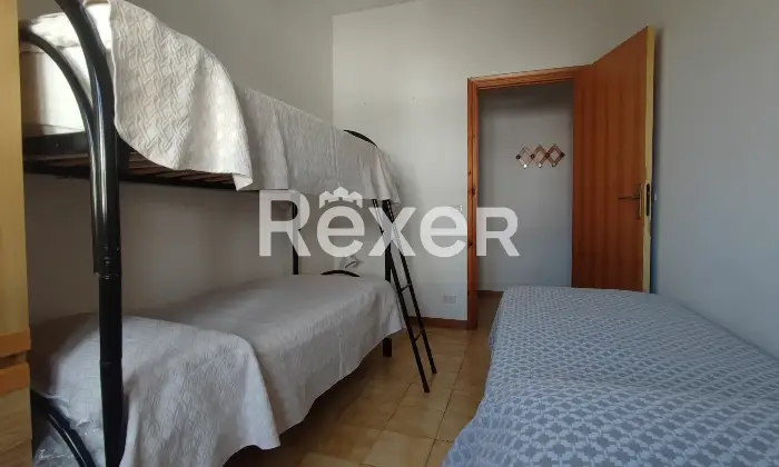 Rexer-Roseto-Capo-Spulico-Apartment-about-real-meters-from-the-sea-CameraDaLetto