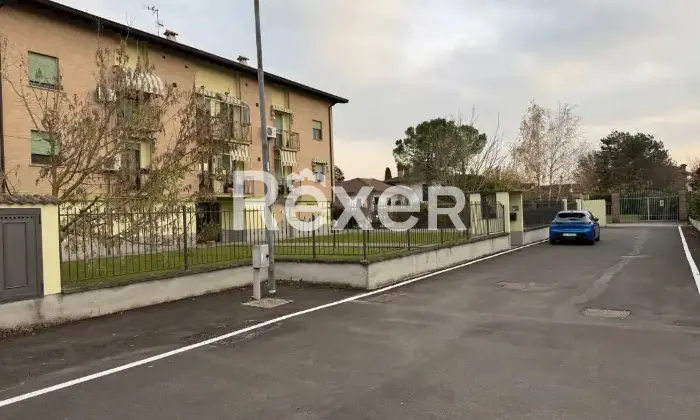 Rexer-Casatisma-Trilocale-in-vendita-in-Via-Francesco-Petrarca-Casatisma-Altro