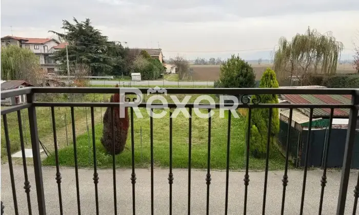 Rexer-Casatisma-Trilocale-in-vendita-in-Via-Francesco-Petrarca-Casatisma-Altro