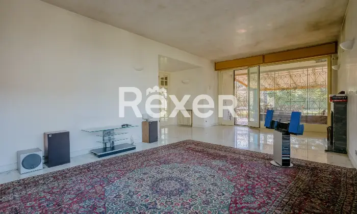 Rexer-Livorno-Villa-singola-con-piscina-Altro