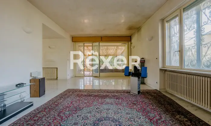 Rexer-Livorno-Villa-singola-con-piscina-Altro