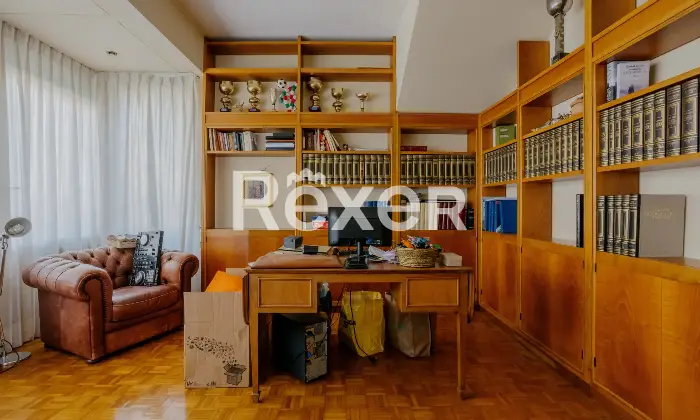 Rexer-Livorno-Villa-singola-con-piscina-Altro