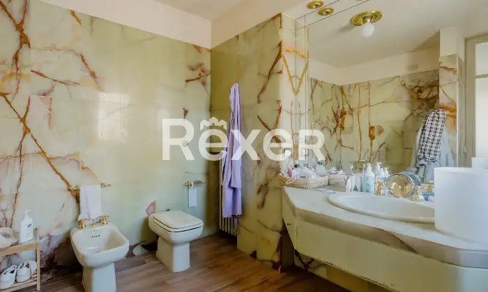 Rexer-Livorno-Villa-singola-con-piscina-Altro