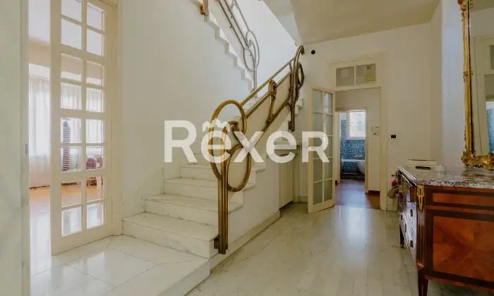 Rexer-Livorno-Villa-singola-con-piscina-Altro