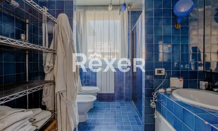 Rexer-Livorno-Villa-singola-con-piscina-Altro