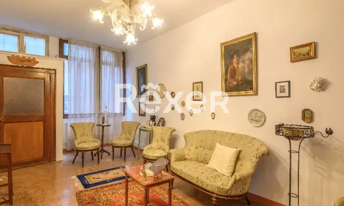 Rexer-Venezia-Appartamento-indipendente-con-cantina-Altro