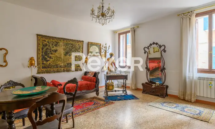 Rexer-Venezia-Appartamento-indipendente-con-cantina-Altro