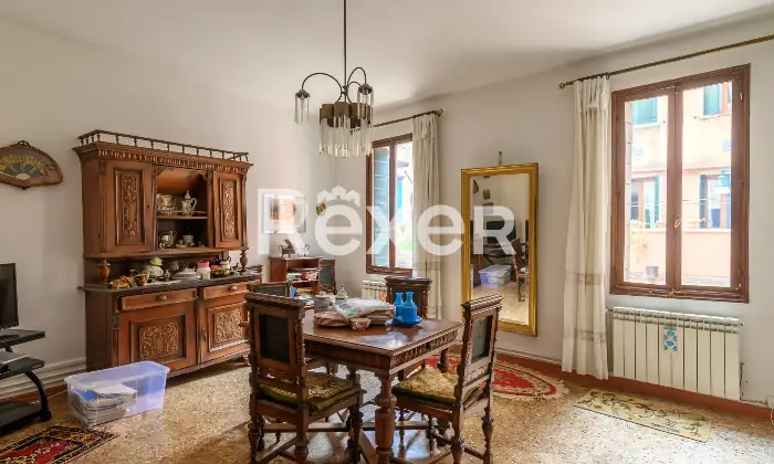 Rexer-Venezia-Appartamento-indipendente-con-cantina-Altro