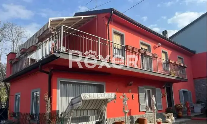 Rexer-Montecalvo-Versiggia-Villa-in-vendita-in-Frazione-Michelazza-a-Montecalvo-Versiggia-Altro