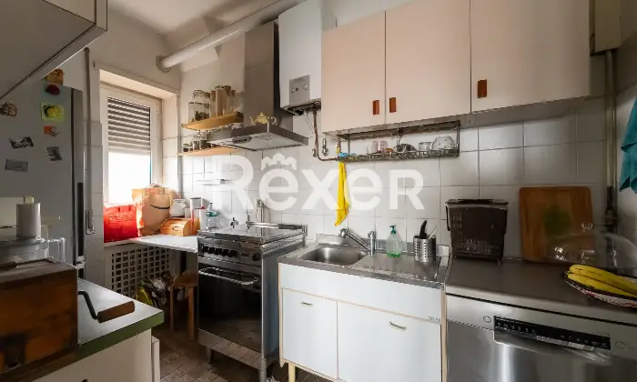 Rexer-Milano-Viale-Caterina-da-Forl-n-Appartamento-panoramico-con-Box-Altro