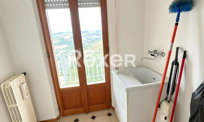 Rexer-Carassai-Appartamento-in-vendita-in-Viale-Adriatico-a-Carassai-Altro