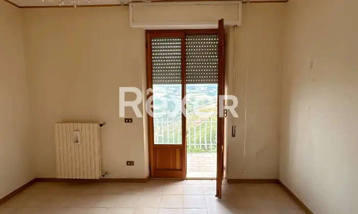 Rexer-Carassai-Appartamento-in-vendita-in-Viale-Adriatico-a-Carassai-Altro