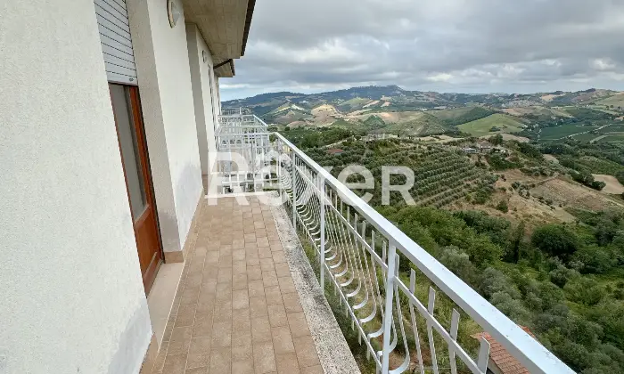 Rexer-Carassai-Appartamento-in-vendita-in-Viale-Adriatico-a-Carassai-Altro