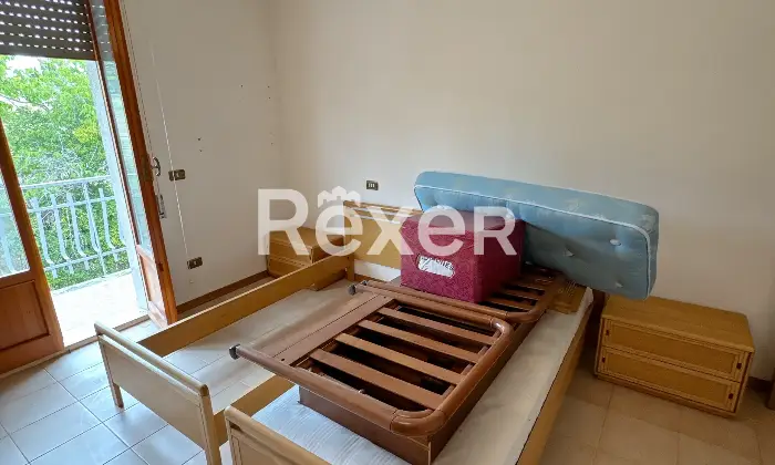 Rexer-Carassai-Appartamento-in-vendita-in-Viale-Adriatico-a-Carassai-Altro