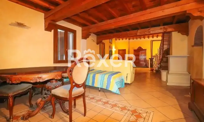 Rexer-Revere-Palazzo-in-vendita-in-Corso-Italia-a-Revere-Borgo-Mantovano-Altro