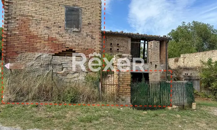 Rexer-Sarnano-Casa-semiindipendente-in-vendita-in-Contrada-Pianelle-a-Sarnano-MC-Altro