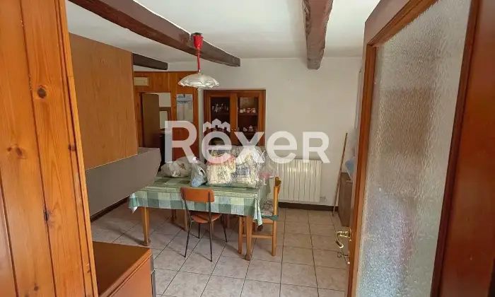 Rexer-Sarnano-Casa-semiindipendente-in-vendita-in-Contrada-Pianelle-a-Sarnano-MC-Altro