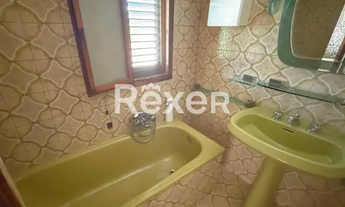 Rexer-Sarnano-Casa-semiindipendente-in-vendita-in-Contrada-Pianelle-a-Sarnano-MC-Altro