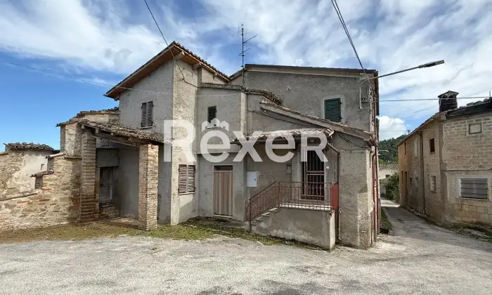 Rexer-Sarnano-Casa-semiindipendente-in-vendita-in-Contrada-Pianelle-a-Sarnano-MC-Altro