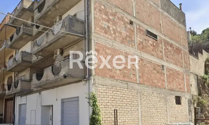 Rexer-Militello-In-Val-di-Catania-Palazzo-edificio-in-Vendita-in-via-Umberto-I-a-Militello-in-Val-di-Catania-Altro